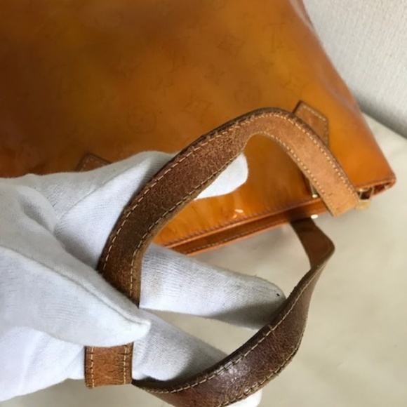 Louis Vuitton Tote Bag Vernis Monogram Houston Tote Bag - Picture 4 of 10